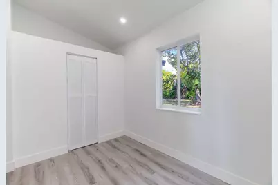 113 SE 8th Avenue, Boynton Beach, FL 33435 - Photo 13