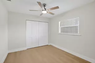 8241 NW 48th St, Lauderhill, FL 33351 - Photo 23