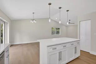 8241 NW 48th St, Lauderhill, FL 33351 - Photo 11