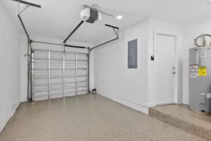 8241 NW 48th St, Lauderhill, FL 33351 - Photo 25