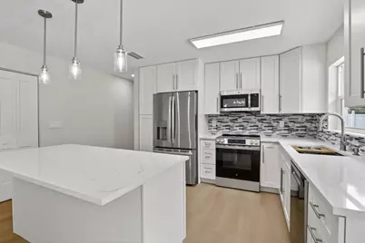8241 NW 48th Street, Lauderhill, FL 33351 - Photo 9
