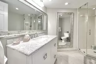 5420 N Ocean Dr, Singer Island, FL 33404 - Photo 25