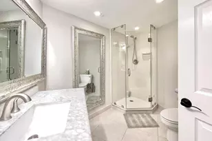 5420 N Ocean Dr, Singer Island, FL 33404 - Photo 27