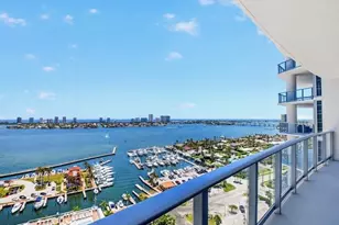 220 Lake Shore Dr, Lake Park, FL 33403 - Photo 1