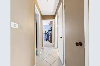 1340 SW 56th Avenue, Plantation, FL 33317 - Photo 23