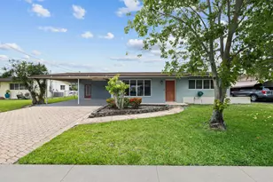 1340 SW 56th Ave, Plantation, FL 33317 - Photo 11