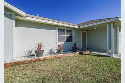 756 SW 18th Pl Place SW, Vero Beach, FL 32962 - Photo 5