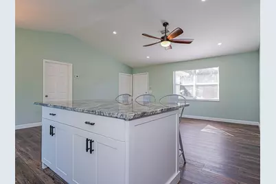 756 SW 18th Pl Place SW, Vero Beach, FL 32962 - Photo 13