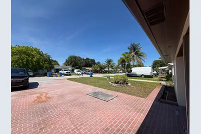 112 Prospect Road, Lantana, FL 33462 - Photo 5