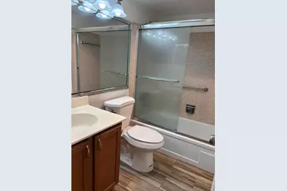 218 Windsor J, West Palm Beach, FL 33417 - Photo 3
