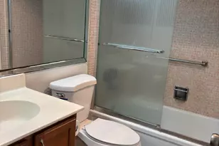 218 Windsor J, West Palm Beach, FL 33417 - Photo 3