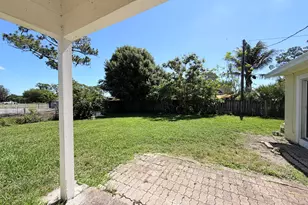 4905 Williams Rd, Palm Beach Gardens, FL 33418 - Photo 29