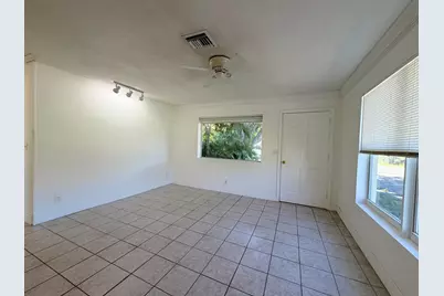 4905 Williams Road, Palm Beach Gardens, FL 33418 - Photo 23