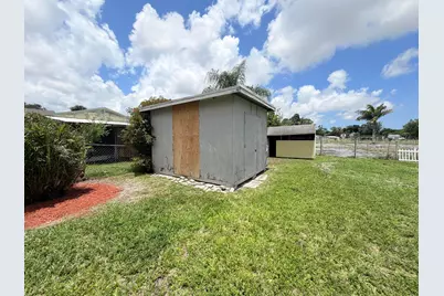4905 Williams Road, Palm Beach Gardens, FL 33418 - Photo 7