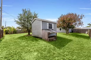 1049 SW McCracken Ave, Port Saint Lucie, FL 34953 - Photo 33