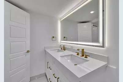 3100 N Palm Aire Drive #106, Pompano Beach, FL 33069 - Photo 23