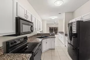 10817 Fillmore Dr, Boynton Beach, FL 33437 - Photo 13