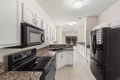 10817 Fillmore Drive, Boynton Beach, FL 33437 - Photo 13