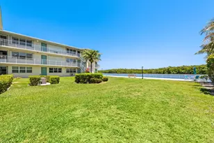 850 E Horizons E, Boynton Beach, FL 33435 - Photo 21