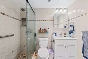850 E Horizons E, Boynton Beach, FL 33435 - Photo 11