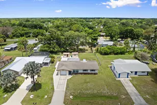 7408 Santa Rosa Pkwy, Fort Pierce, FL 34951 - Photo 29
