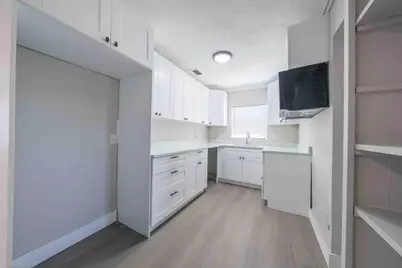 510 SW 13th Place, Deerfield Beach, FL 33441 - Photo 9
