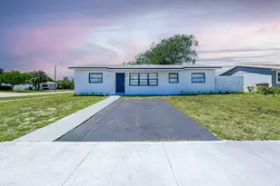 510 SW 13th Pl, Deerfield Beach, FL 33441 - Photo 3