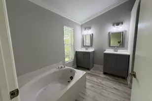 7657 Sanctuary Dr, Coral Springs, FL 33065 - Photo 7