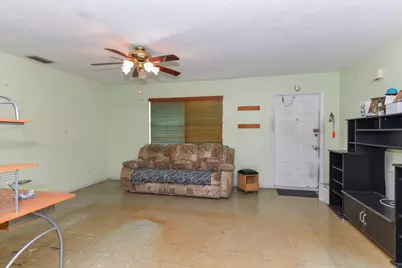 915 SW John Maccormack Terrace, Port Saint Lucie, FL 34953 - Photo 5