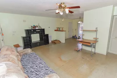 915 SW John Maccormack Terrace, Port Saint Lucie, FL 34953 - Photo 9