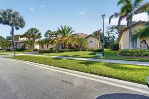 854 SW St Tropez Ct, Port Saint Lucie, FL 34986 - Photo 3
