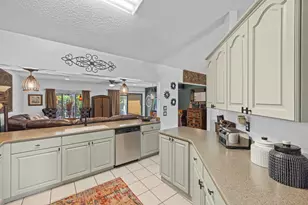 686 SW Hoffenberg Ave, Port Saint Lucie, FL 34953 - Photo 15