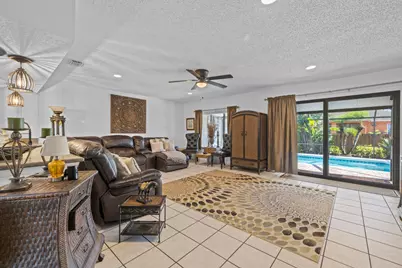 686 SW Hoffenberg Avenue, Port Saint Lucie, FL 34953 - Photo 21