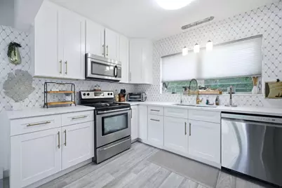 2433 NE 24th Street, Lighthouse Point, FL 33064 - Photo 5