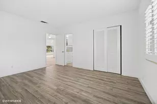 2433 NE 24th St, Lighthouse Point, FL 33064 - Photo 27