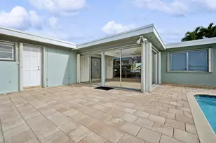 2433 NE 24th St, Lighthouse Point, FL 33064 - Photo 57
