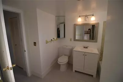 600 NE 2nd Street #Unit 107, Dania Beach, FL 33004 - Photo 7