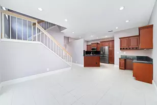 1062 Fairfax Cir W, Boynton Beach, FL 33436 - Photo 11