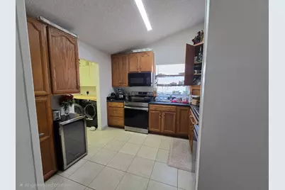 1530 Royal Forest Court, West Palm Beach, FL 33406 - Photo 7