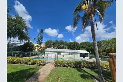 1530 Royal Forest Court, West Palm Beach, FL 33406 - Photo 37