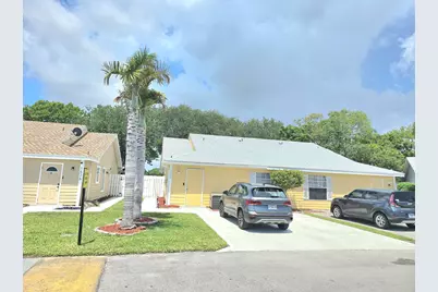1530 Royal Forest Court, West Palm Beach, FL 33406 - Photo 1