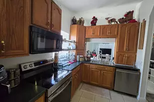 1530 Royal Forest Ct, West Palm Beach, FL 33406 - Photo 11