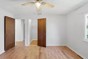 2281 SE Bowie St, Port Saint Lucie, FL 34952 - Photo 15