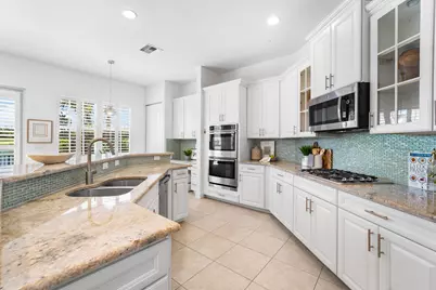 9820 S Miralago Way, Parkland, FL 33076 - Photo 9