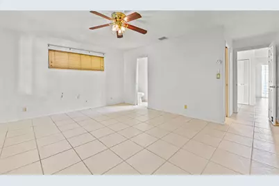 329 Knob Hill Boulevard, Boca Raton, FL 33431 - Photo 23