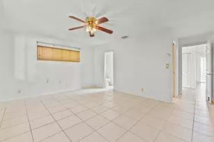 329 Knob Hill Blvd, Boca Raton, FL 33431 - Photo 23