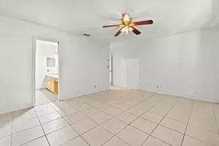 329 Knob Hill Blvd, Boca Raton, FL 33431 - Photo 25