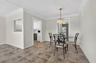 19 Hastings B, West Palm Beach, FL 33417 - Photo 9