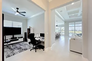 9244 SW Pinnacle Pl, Port Saint Lucie, FL 34987 - Photo 5