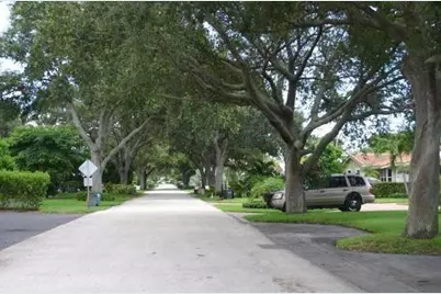 1911 NE 27th Court #3, Lighthouse Point, FL 33064 - Photo 23